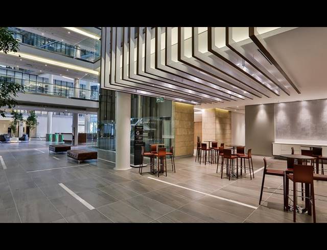 BUSINESS PROPERTY TO RENT IN SANDHURST